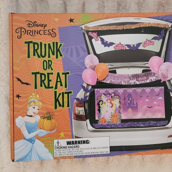 Disney Princess Trunk or Treat Kit 200-Piece "Halloween" Set, Props, NEW - Picture 2 of 16